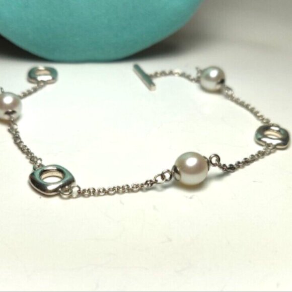 Vintage Tiffany &Co Akoya Pearls Cushion Toggle Silver Bracelet 7" Rare - Picture 6 of 10